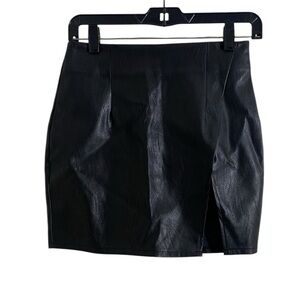 Superdown Black Mini Pencil Skirt with Slit